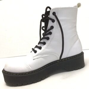 White Ankle Combat Boots EU40